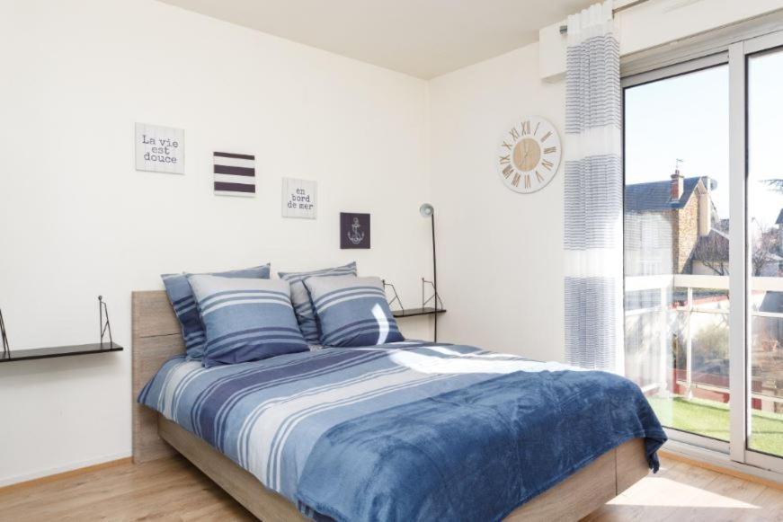 Appartement Cozy: 10/15 Min Des Champs Elysee Sartrouville Eksteriør billede